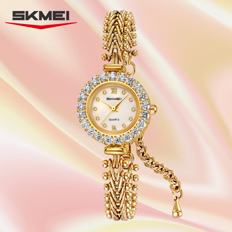 Momento de belleza de diamantes pulsera reloj de cuarzo ligero impermeable reloj de lujo mujer comercio exterior fábrica de fuente mayorista transfronteriza