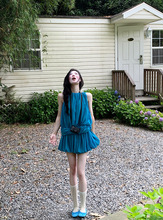 2025夏季新款孔雀蓝雪纺时髦高级感不规则立裁褶皱无袖连衣裙女装