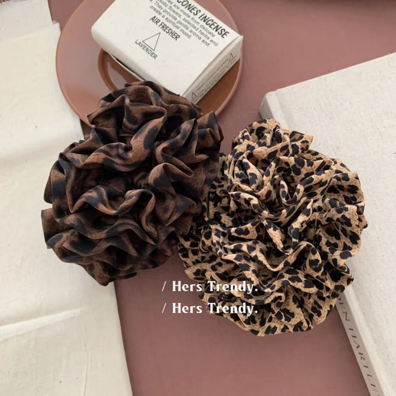 Little Wild Leopard Hydrangea Hair Tie ~ Leopard Print Scrunchie Hair Accessory Elegant High-End Korean Style Ins Blogger