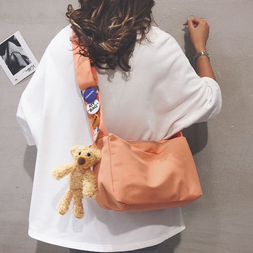 Canvas bag women's crossbody bag 2024 new casual versatile sports bag large capacity student class shoulder bag trendy