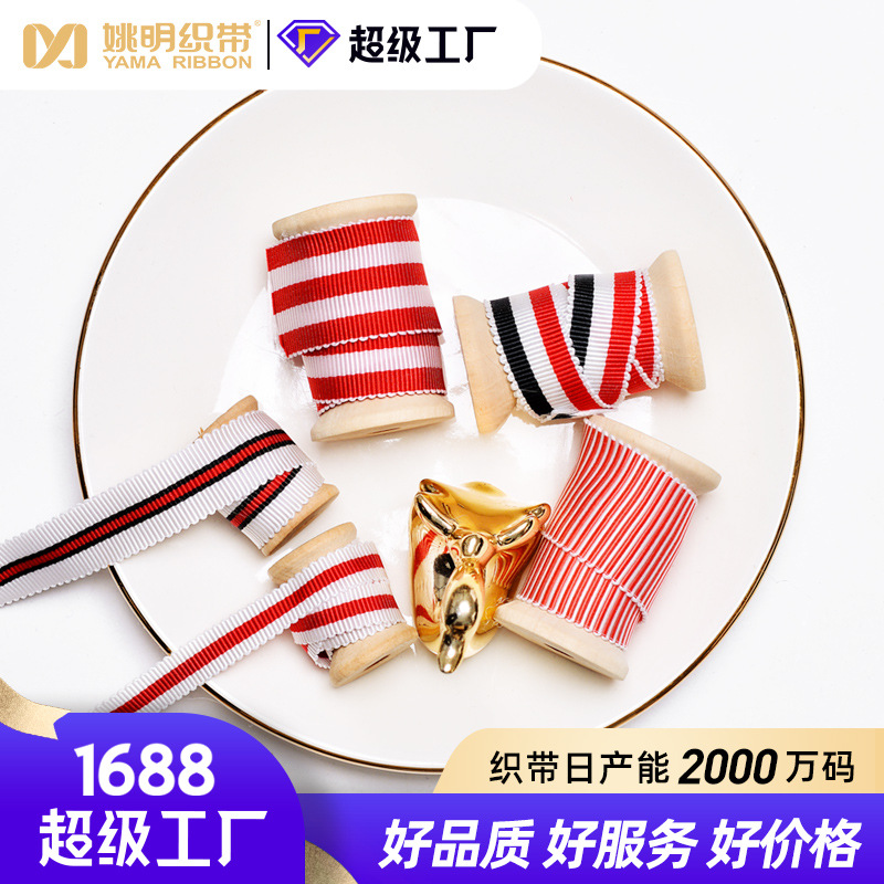 Yao Ming nuevo en stock sombrero teñido en hilo de poliéster con encaje teñido en hilo de rayas rojas, blancas y azules con cinta de ropa de borde ondulado