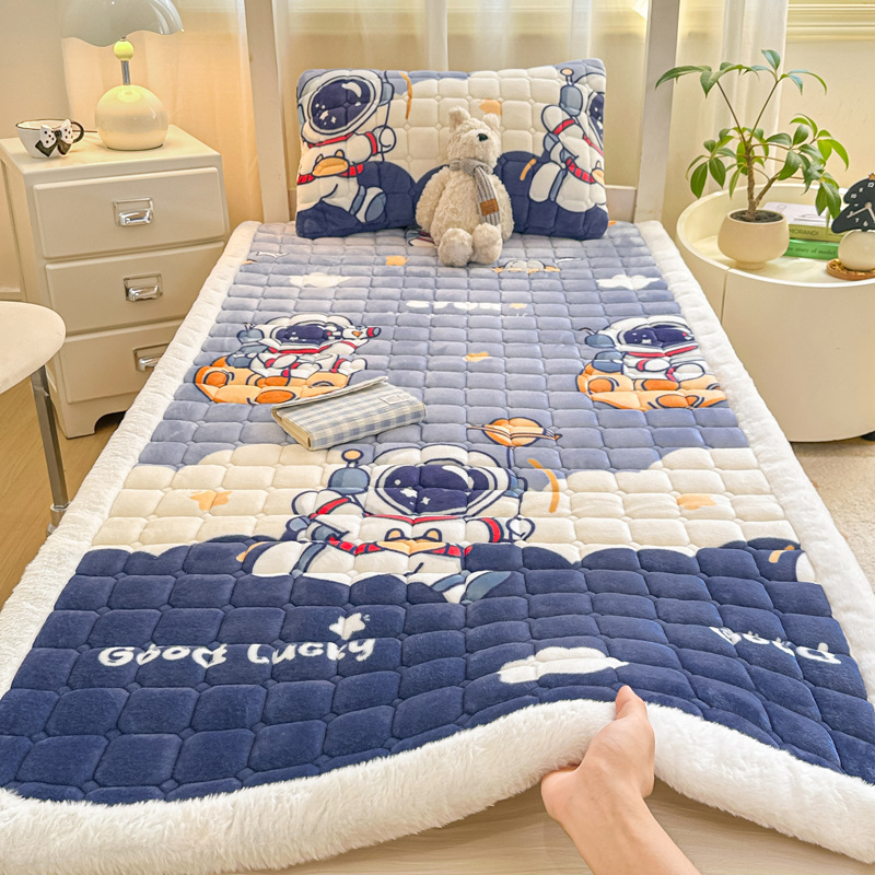Colchón de terciopelo caliente de invierno de clase A materna y infantil colchón de terciopelo de leche colchón tatami dormitorio colchón de dormitorio