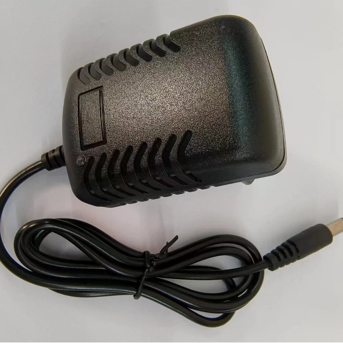 8.4V2A充电器 2串锂电池充电器 足安 恒压恒流 双ic方案带变色灯