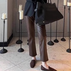 2025年新作レディース高級カジュアルパンツ、ハイウエスト、起毛シガレットパンツ、九分丈パンツ、PUレザーパンツ、秋冬向け
