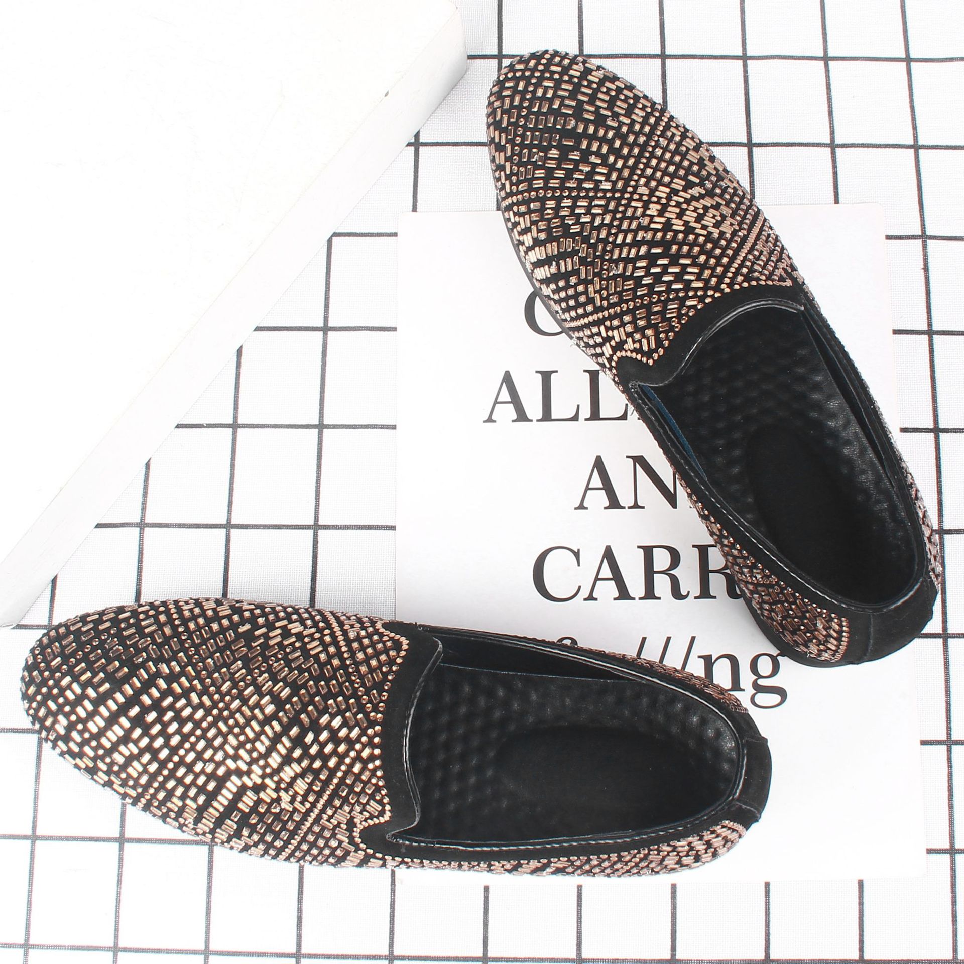 2022��ʿ�¿���������Ӣ��ʱ�аٴ�һ�ŵ�����Ь����102