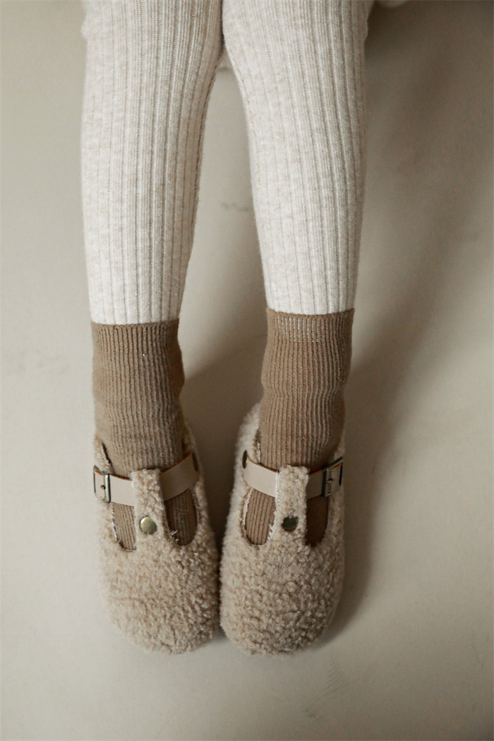 Basic Solid Color Cotton Blend stitch-detail pants & Leggings display PEPE 1