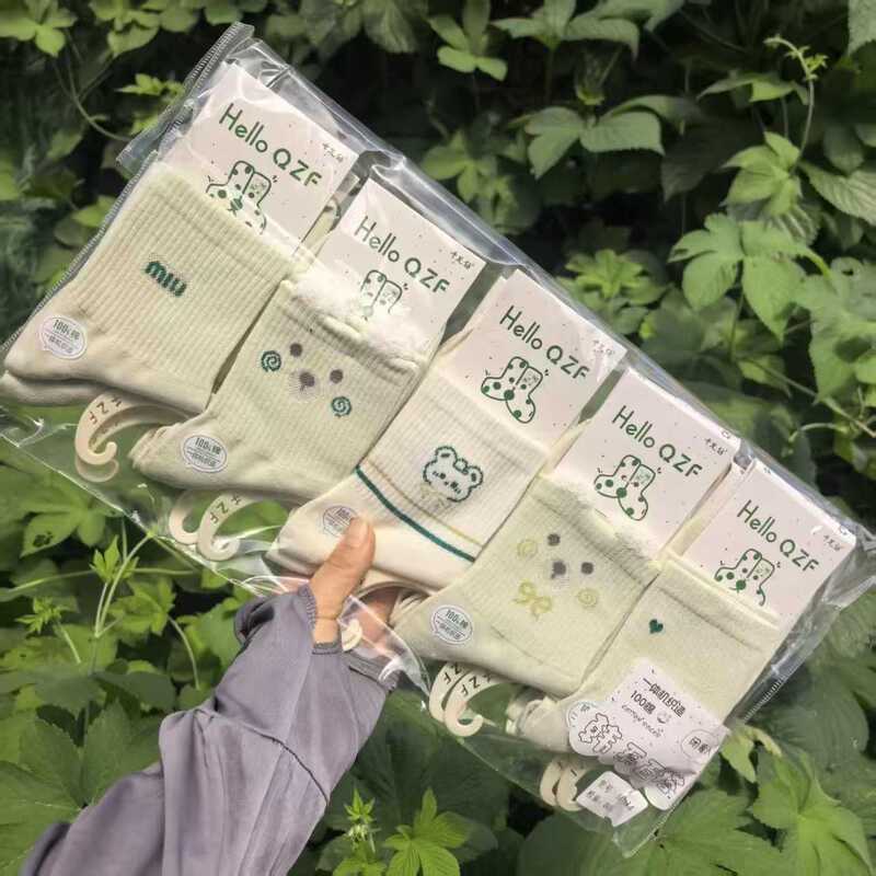 Qianzufang Women's and Men's Mid-Calf Sports All-in-One Knitted Cotton Socks Korean Style Versatile Series 26 Autumn/Winter Qianzufang Women's and Men's Mid-Calf Sports All-in-One Knitted Cotton Socks Korean Style Versatile Series 26 Autumn/Winter