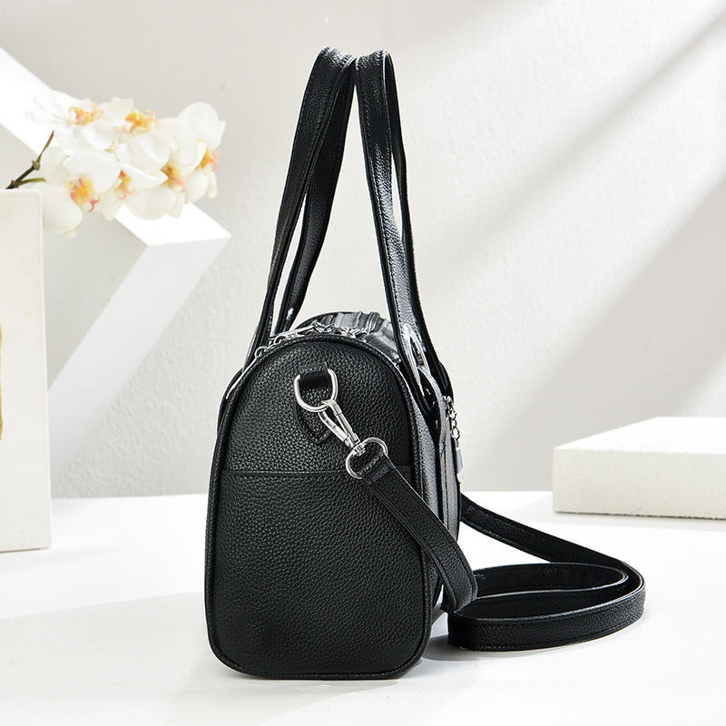 Bolso de mensajero casual de moda de comercio exterior transfronterizo para mujer Bolso de almohada simple Bolso de hombro de viaje de moda 2025
