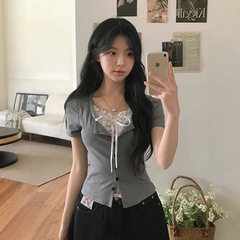 韓国ガーリースタイル年齢軽減リボンレースステッチフェイクツーピースショートTシャツ甘いスタイル万能ニットトップ