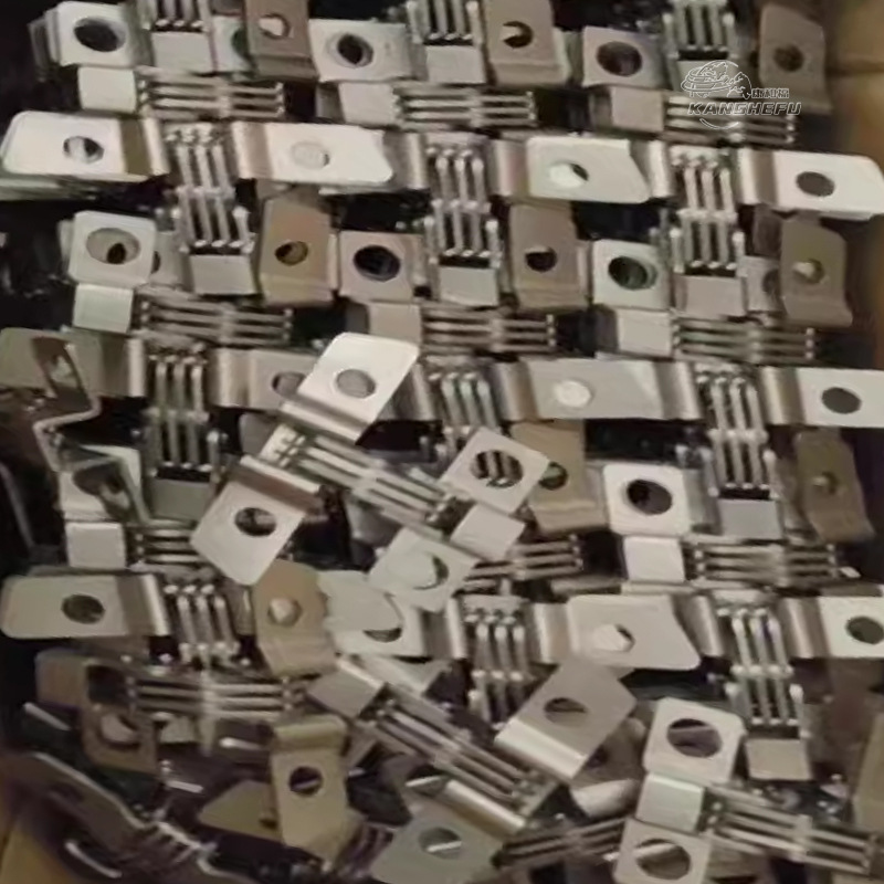 51951-13130-71铰链次总成5