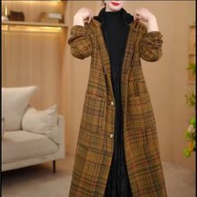 气质休闲妈妈春秋外套2025新款洋气风衣高贵夫人中长款中老年女装