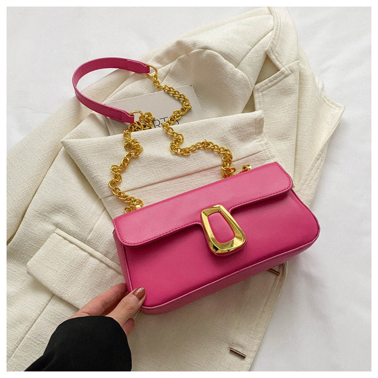 Bolso de cadena de color sólido, minimalista y de alta calidad para bolso de mujer Primavera 2024 Nuevo bolso cruzado diagonal de un solo hombro de estilo informal y moderno_voghion.com