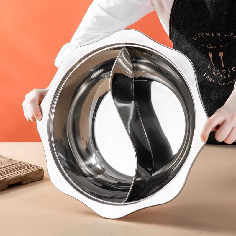 Cross-Border Yin-Yang Hot Pot with Separate Sections, Octagonal Pot, Dual-Flavor Hot Pot, Mother-Child Hot Pot with Compartments, Stainless Steel Iron Pot