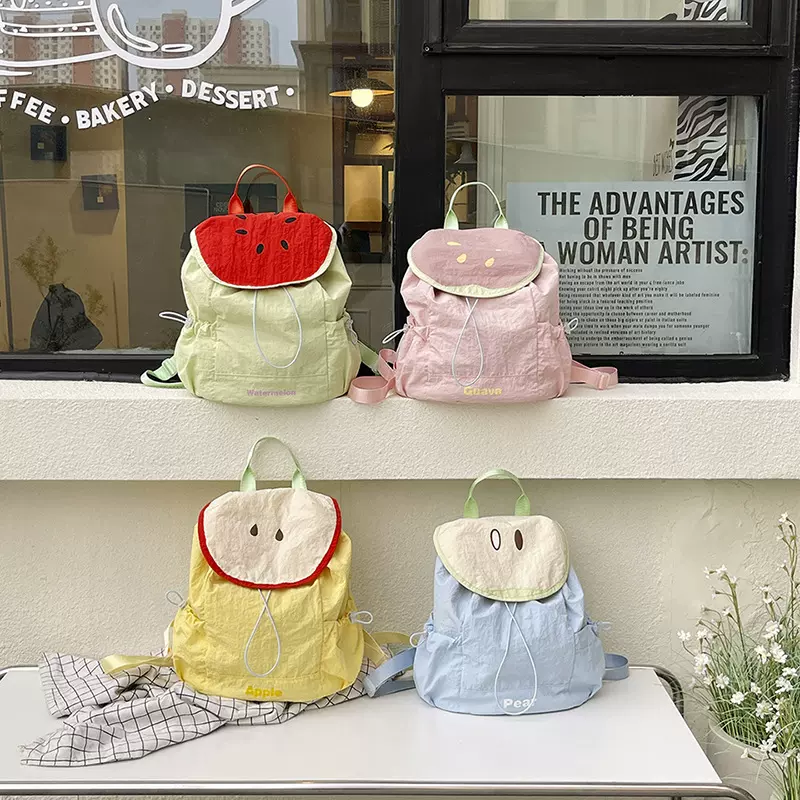 尼龙包女2025新款轻便背包时尚潮流简约书包大容量通勤休闲双肩包