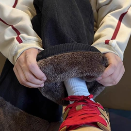 男式休闲裤;男式T恤;男式卫衣