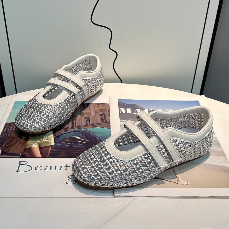 Mary Jane Women's Shoes 2025 New Hollow Velcro Soft Sole Crocs Breathable and Plaid with Skirts Fisherman's Shoes