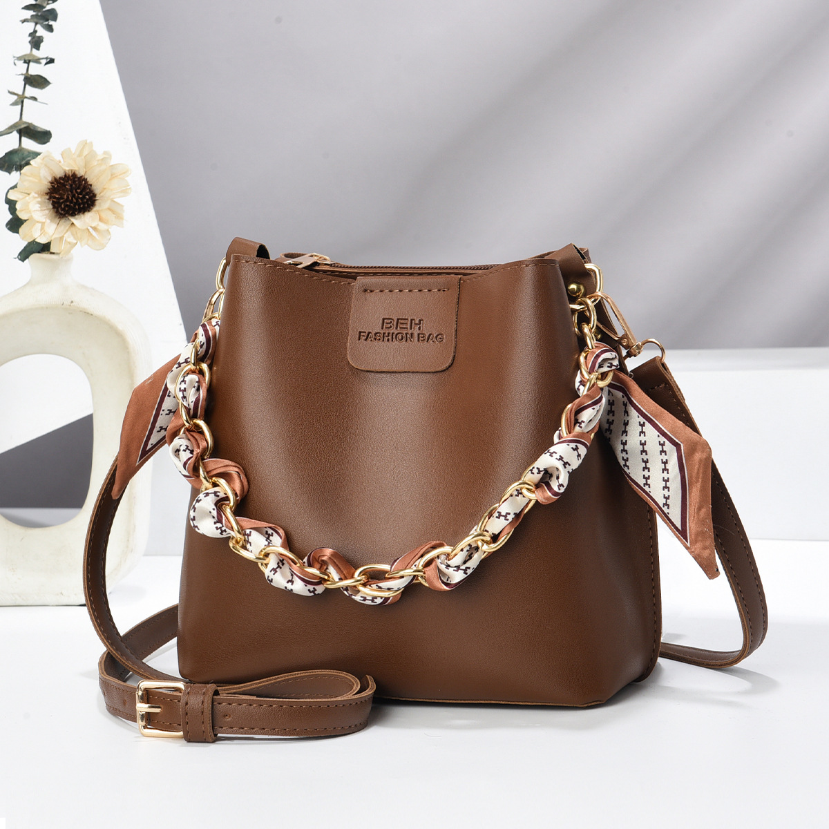 Bolsa de cubo, bolsos de mujer, bolsos de moda, bolsos de nicho, bolsos de cadena, bolsos de taizhou