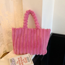 �Ǻ��Jë�q����ﶬ�¿�μ�r�д��������ذ��ϰ�ͨ�������Ů��