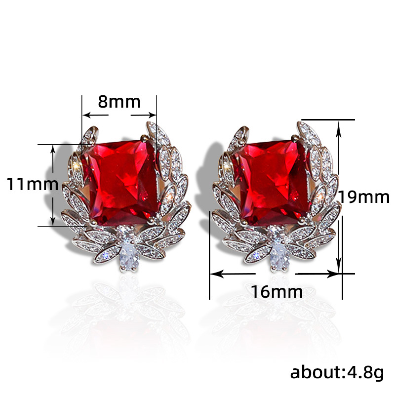 Cao Shi Leaf Zircon Geometric Square with High Grade Palace Luxury Flower Series Earrings_voghion.com
