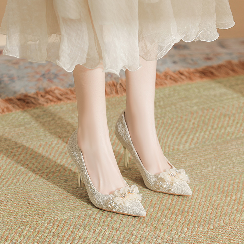 316-A180 French small size high heels new wedding shoes wedding banquet Xiuhe wedding plus size plus fat widening 41 43 316-A180 French small size high heels new wedding shoes wedding banquet Xiuhe wedding plus size plus fat widening 41 43
