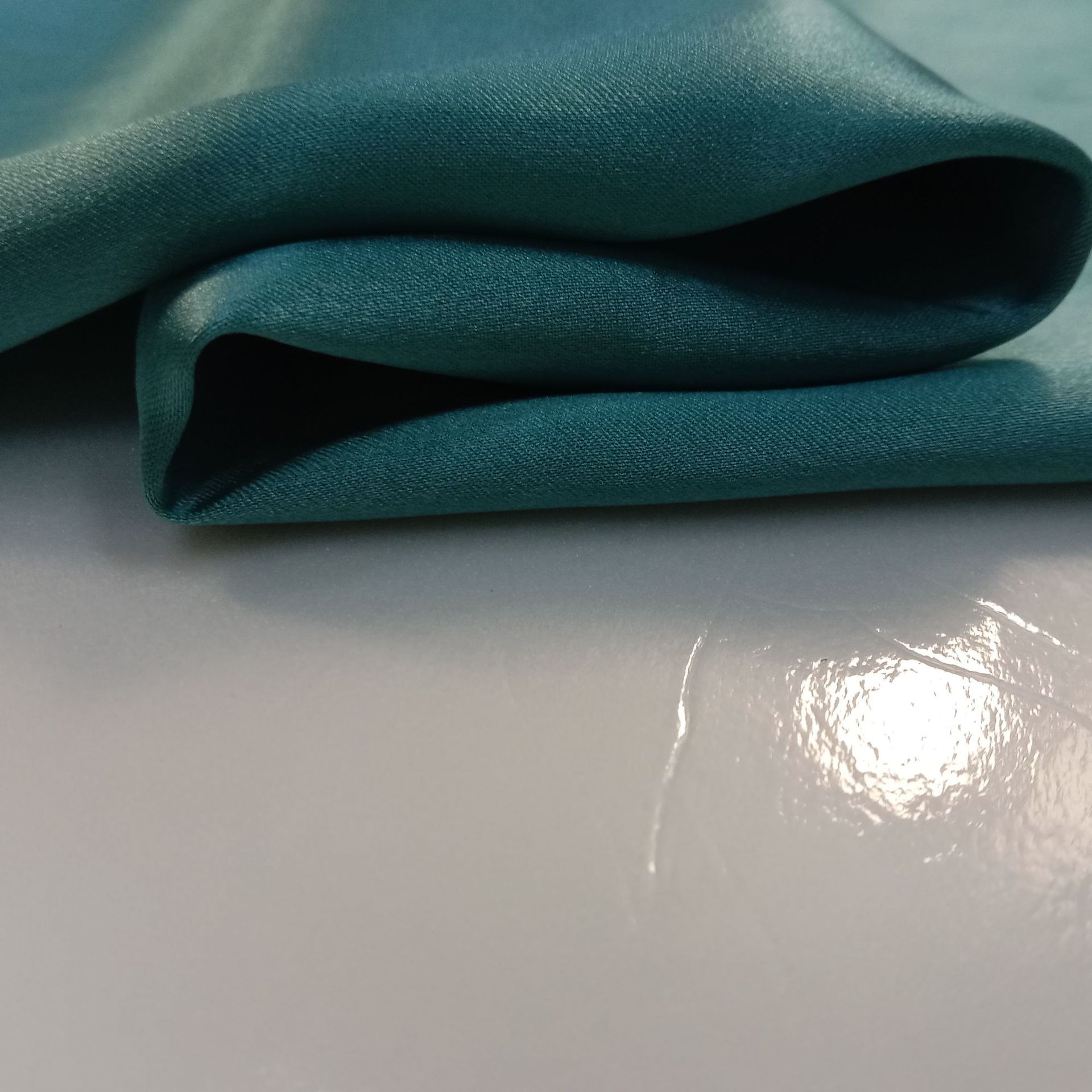 吉弟华都 Silk pijama, sleep mask, bedspread