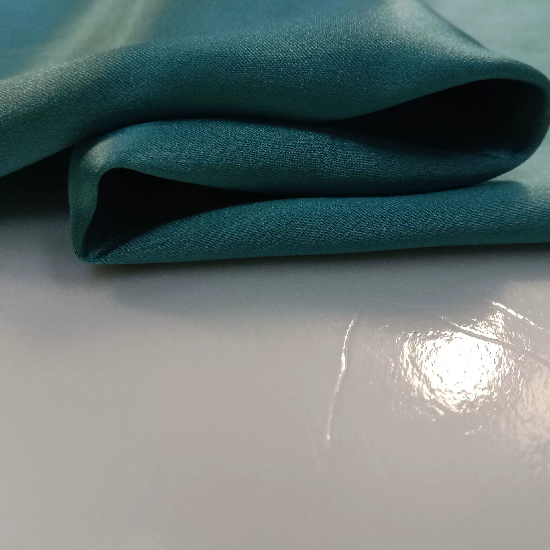 吉弟华都 Silk pijama, sleep mask, bedspread