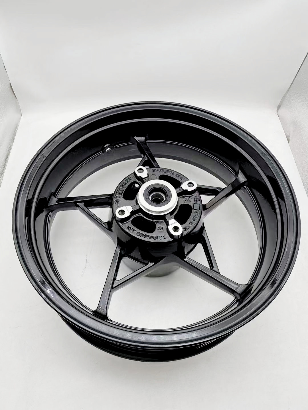 Compatible with Kawasaki Z900 wheel hubs, Ninja 400/Z900 front and rear wheel hub assemblies, thickened steel rims