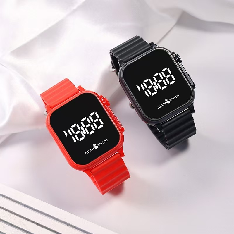 Square fashionable digital watch for men and women