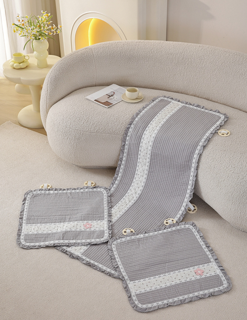 2026 new car seat cushion, pure cotton, suitable for all seasons, single-piece design for the driver's seat, long strip for the rear seat, non-slip, three-piece set