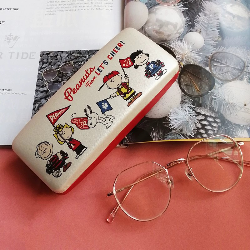 Spot Pattern Cartoon Glasses Case Japanese Snoopy Children's Students Sunglasses Nearby Sight Storage Tin Box for Men and Women
