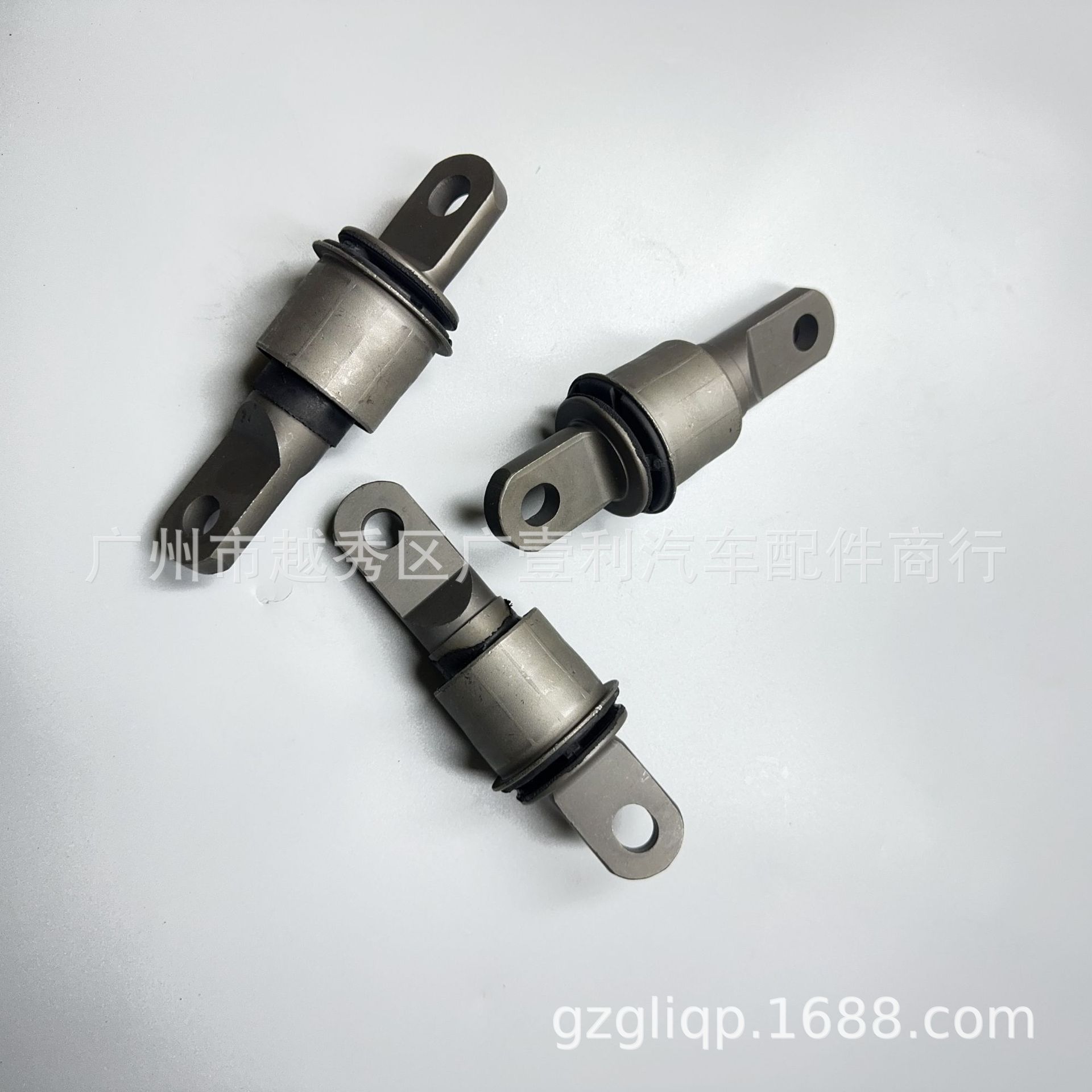 Applicable 51392-T6A-A01 Odyssey RC3 RC4 RR8 Lower Swing Arm Rubber Sleeve Small