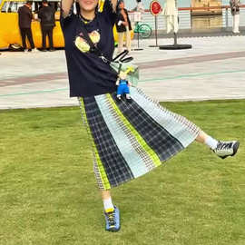 日系ins复古中长款格子条纹裙子三宅夏季高腰后面开叉褶皱半身裙