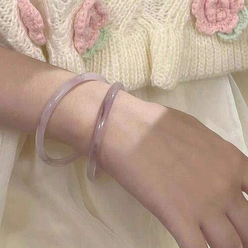 Xiaohongshu recommends the same style thin strip bracelet, step by step jingle bracelet, bestie model imitation chalcedony jingle bracelet for women