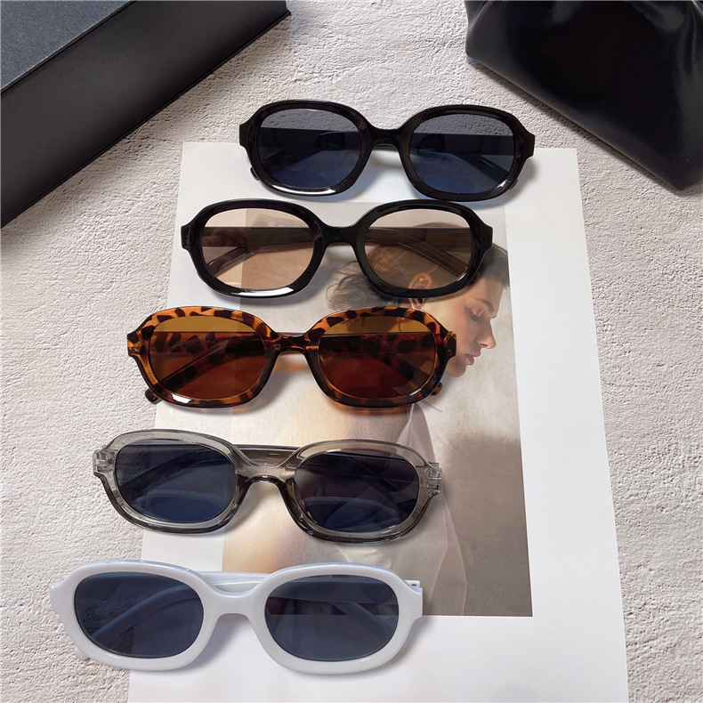 Casual Style Grey, Black Color Casual Solid Color PC UV400 Protection Oval Frame Full Frame Women's Sunglasses