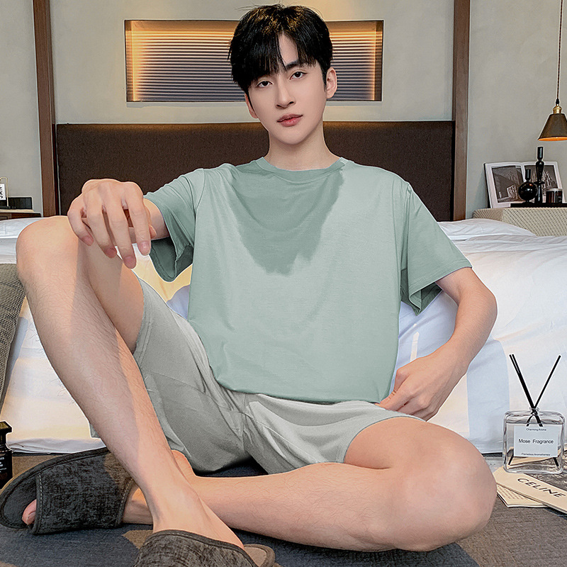 Pijamas para hombres 2024 nuevo modelo de verano pantalones cortos de mangas cortas delgados de verano grande conjunto de ropa casera casual