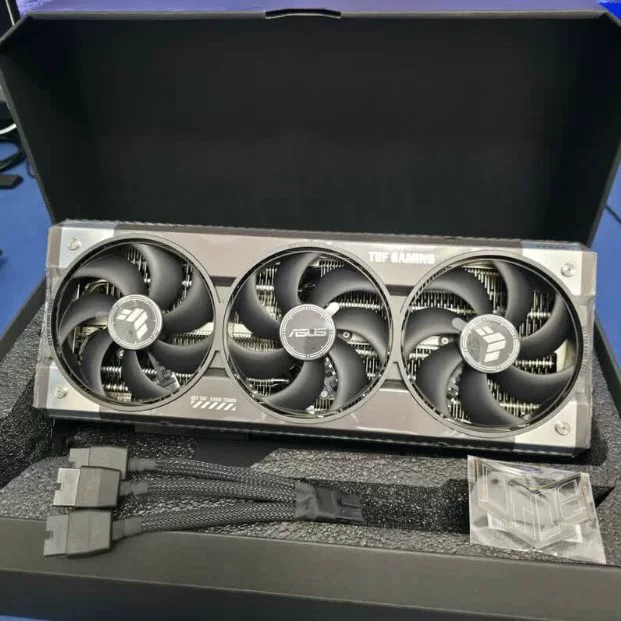 Asus, ROG, совместимый игровой ноутбук, RTX5080, RTX5080, 16G