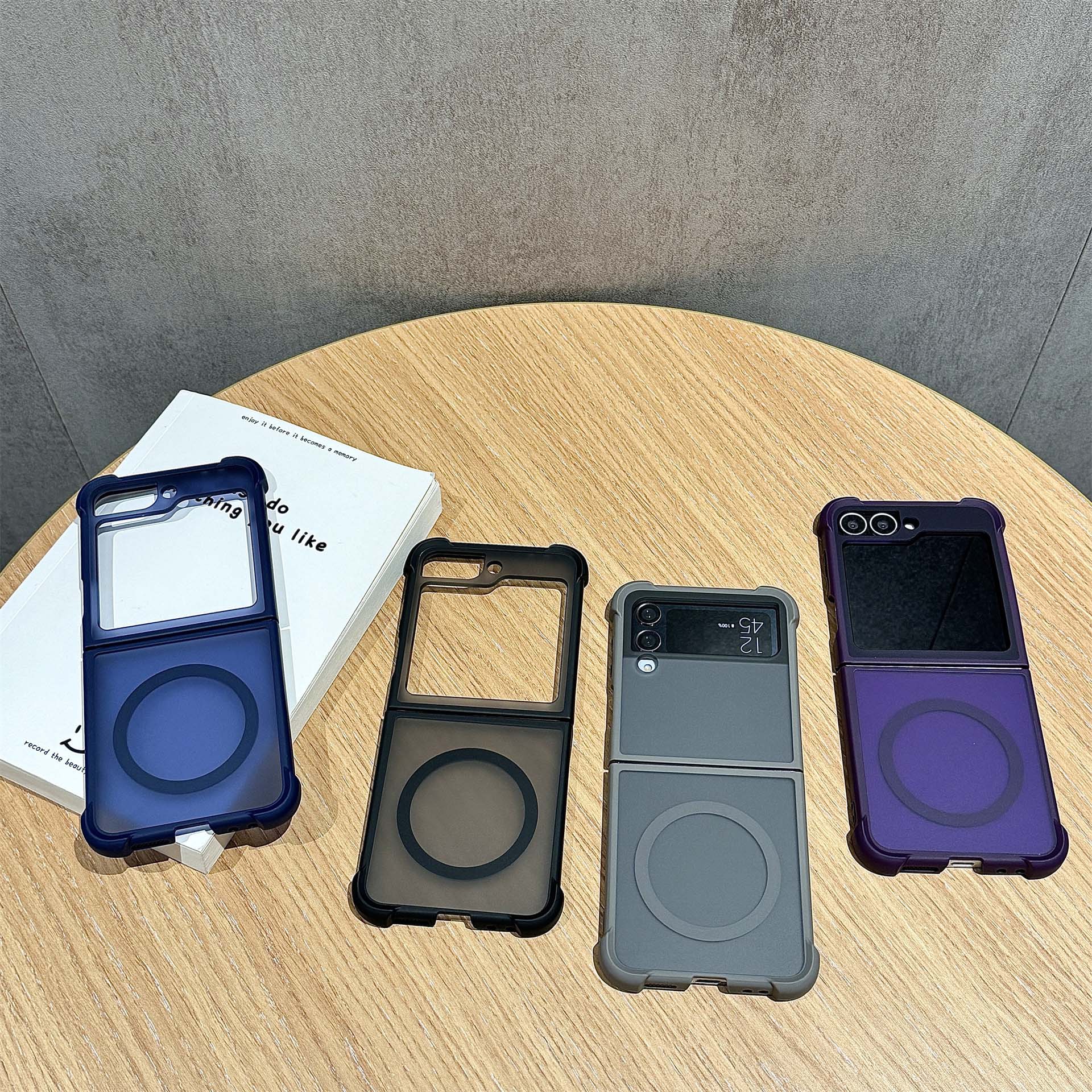 Four-corner Anti-drop Magnetic Compatible With Samsung Zflip7 Solid Color Foldable Screen Zflip5/6 Matte Phone Case_voghion.com