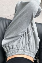 ��a���ɫ�\�����ѝŮ�＾�¿��������ֱͲ㼑����e�lѝ��