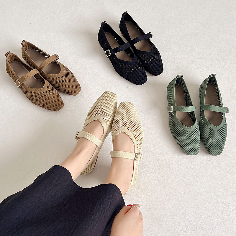 Factory Direct Sale Women's Summer Fly-Knit Mesh Shoes, Breathable Loafers with Soft Soles That Are Comfortable and Easy to Slip on