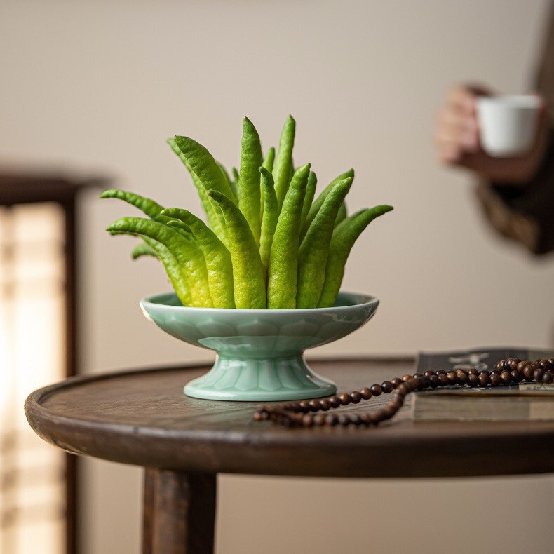 Special Chinese-style lotus bergamot tray with high legs, high aesthetic value, ceramic flower vase container for displaying bergamot Special Chinese-style lotus bergamot tray with high legs, high aesthetic value, ceramic flower vase container for displaying bergamot