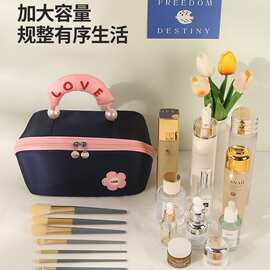 跨境小花枕头化妆包大容量手提化妆箱旅行洗漱包袋化妆包可立