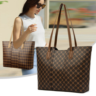 �羳�°�͹��ϻ�����r�������2025�����������״�Ҹ�μ�Ů��