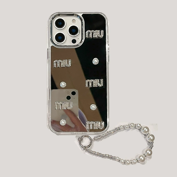 Miumiu, three dimensional bracelet from pearl, mirror effect