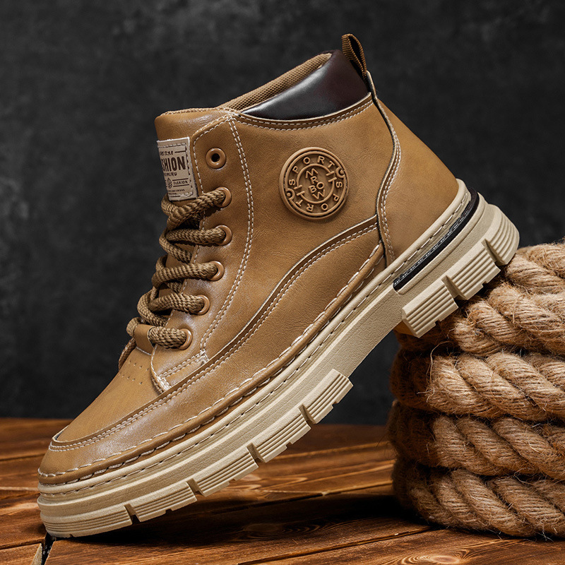 Botas Martin para hombres de invierno estilo británico retro zapatos de cuero casuales para hombres aumentan la altura de las botas impermeables.