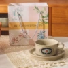 [中古风杯碟-奶棕山茶花+礼盒装+礼品袋]