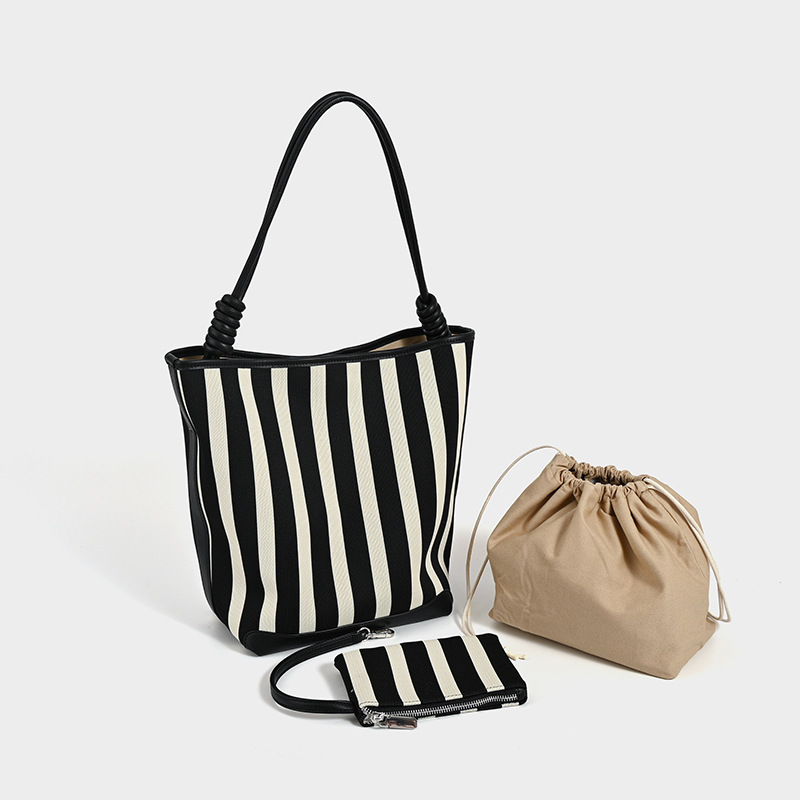 Black and White Stripe High-grade Bucket Bag Large Capacity Stretch Woven Bag New Commuter Portable Shoulder Bag for Women