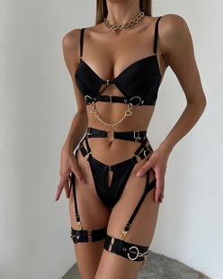 ���Q�W���¿�Ů�b˯���T����ٿ۽���ƴ���U�������Ը���Ȥ����