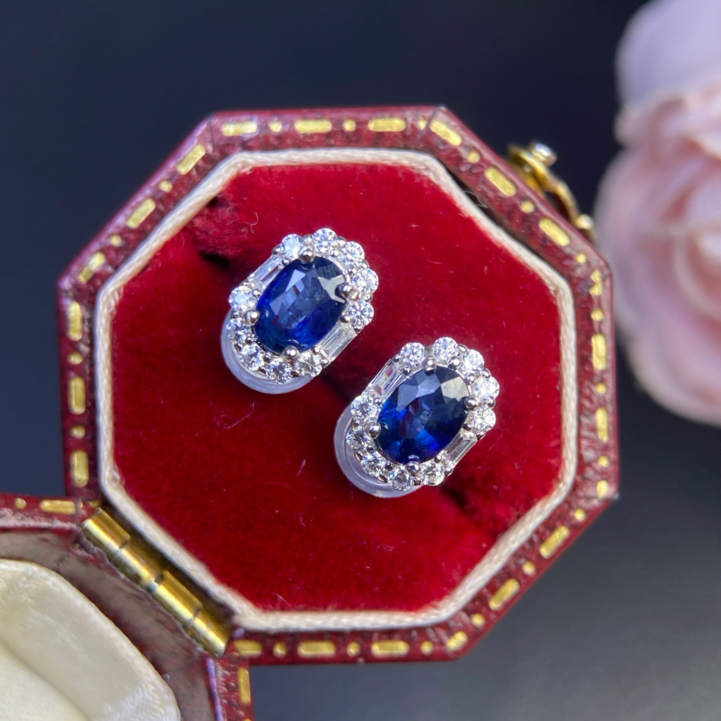 Natural sapphire earrings, each piece is a masterpiece, finely crafted with S925 silver, main stone size 3*5mm