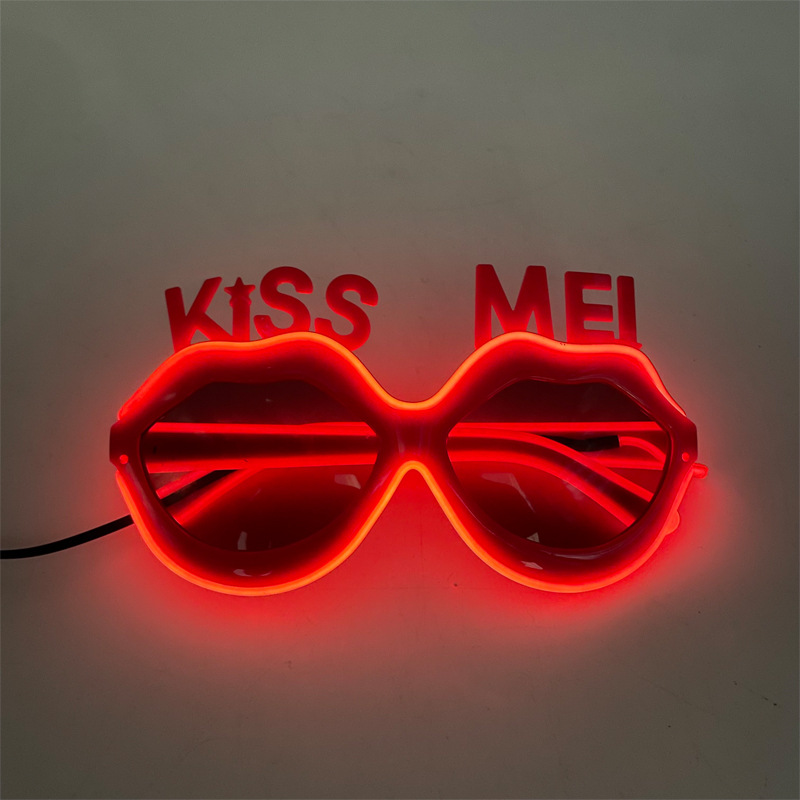 Nuevas gafas de sol labial luminoso LED rojo brillante Kiss Me gafas de fiesta pareja accesorios de fotos image 4