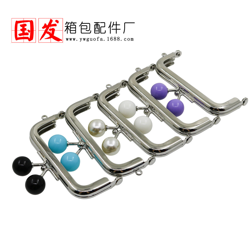 Protección del medio ambiente Plata: 8CM cuadrado suave no poroso cabeza de caramelo oro 14MM cabeza de perlas viscosas de color caramelo